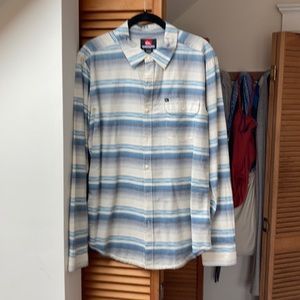 Quicksilver small casual button down